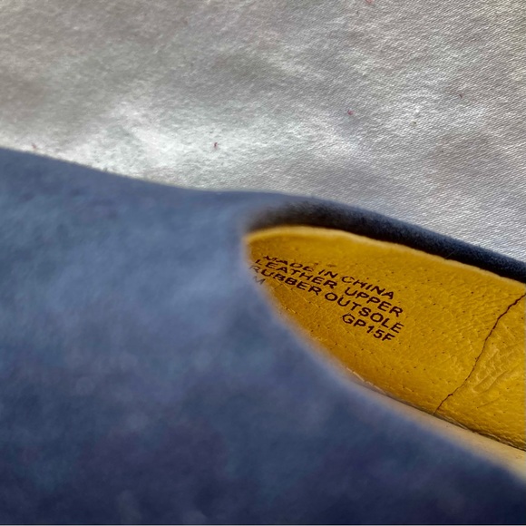 Navy Suede Michael Kors Pump SIZE: 8,5-9 - Picture 8 of 8